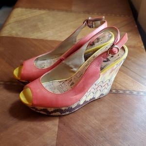 Guess brand coral peep-toe wedges size 6.5